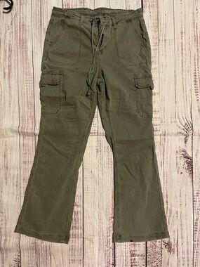 Women’s Olive Cargo Pants with Drawstring Waist